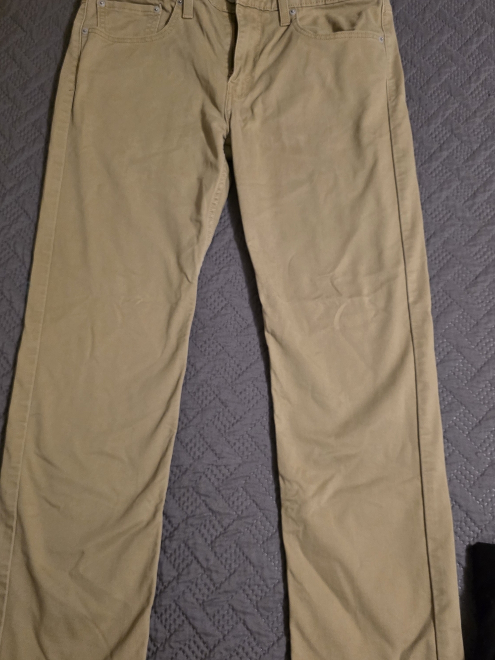 Men's Classic Straight Fit Pants in Khaki
